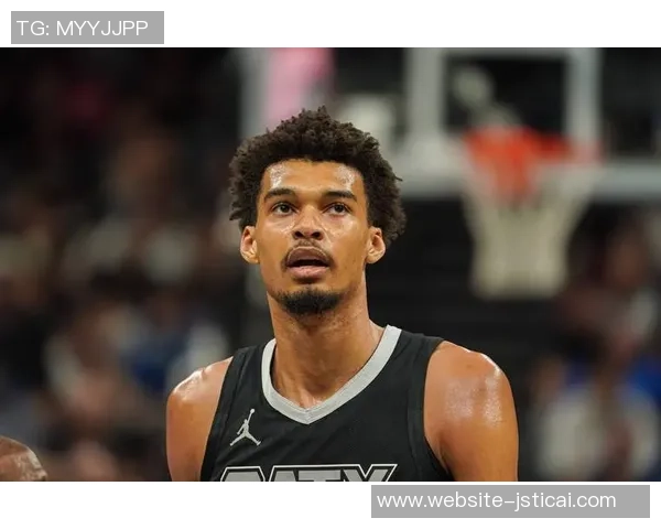 文班亚马法国队首战狂砍27分震撼意大利引发NBA球探热议